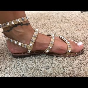 Steve Madden Travel tan dupes